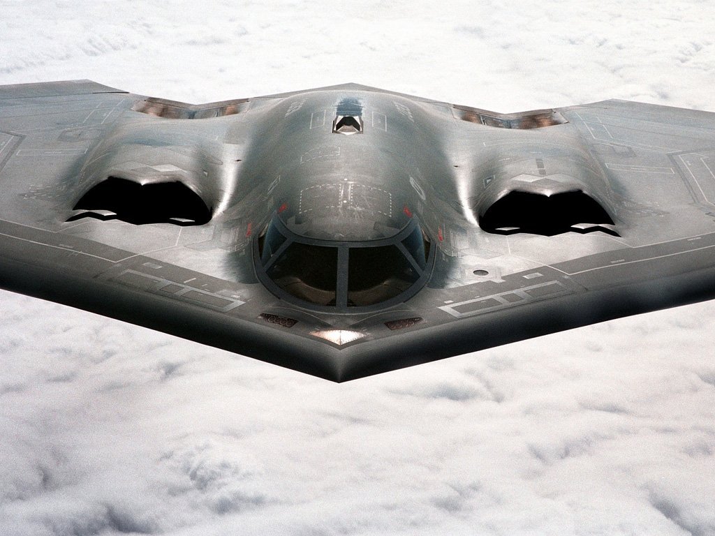 B-2 Görünmez Bombardıman Uçağı