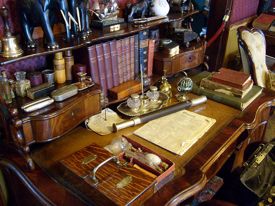 Sherlock_Holmes