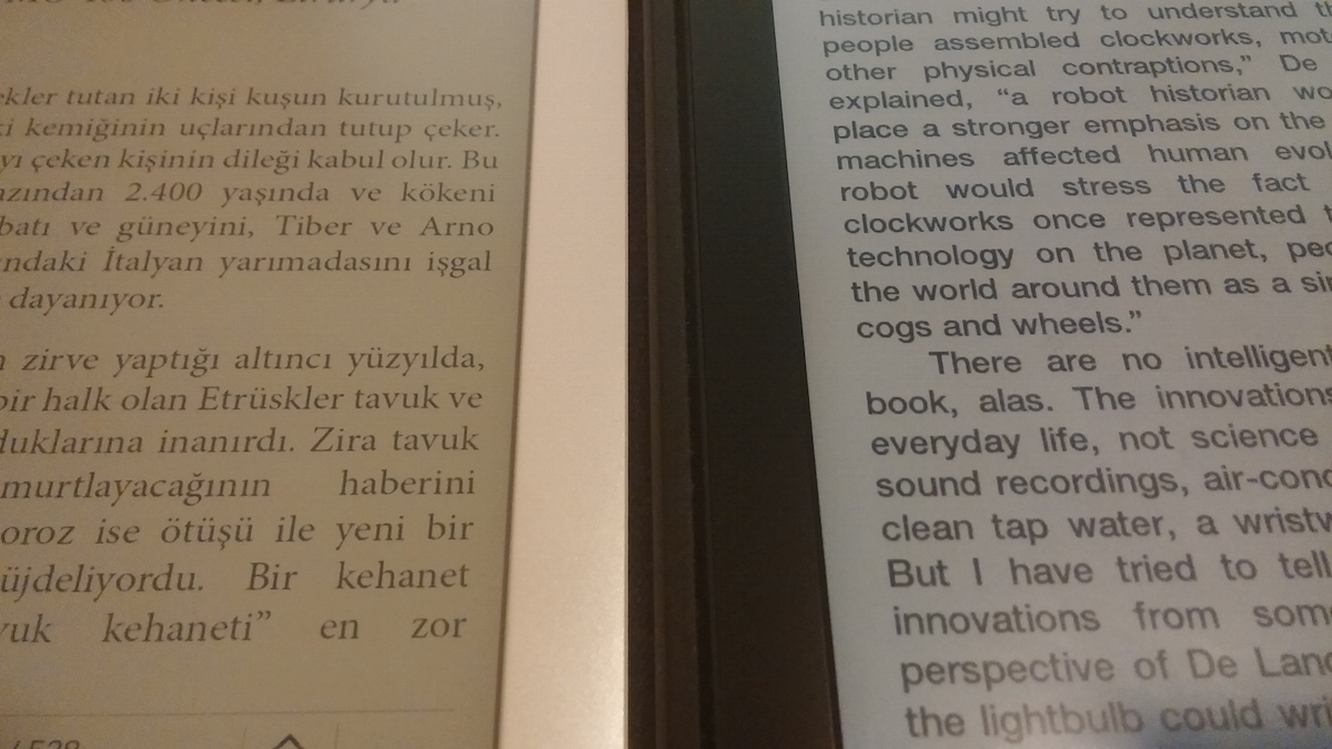 Calibro ile Kinde Paperwhite arasındaki kontrast ve çözünürlük farkına dair fikir verebilir.